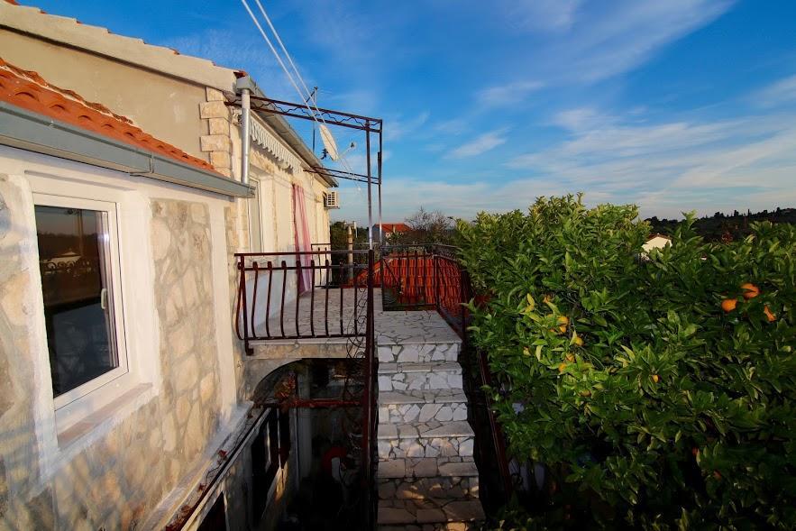 מאלי דרבניק Apartments Maric מראה חיצוני תמונה
